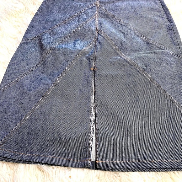 Gap Women’s Denim Stretch Midi Skirt. Size 4 - Picture 2 of 5